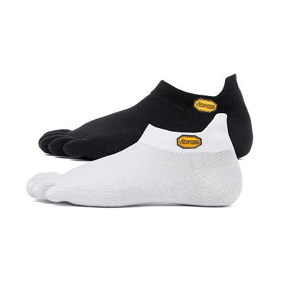 White / Black Vibram 5TOE No Show 2 Pack Socks | CA_A09